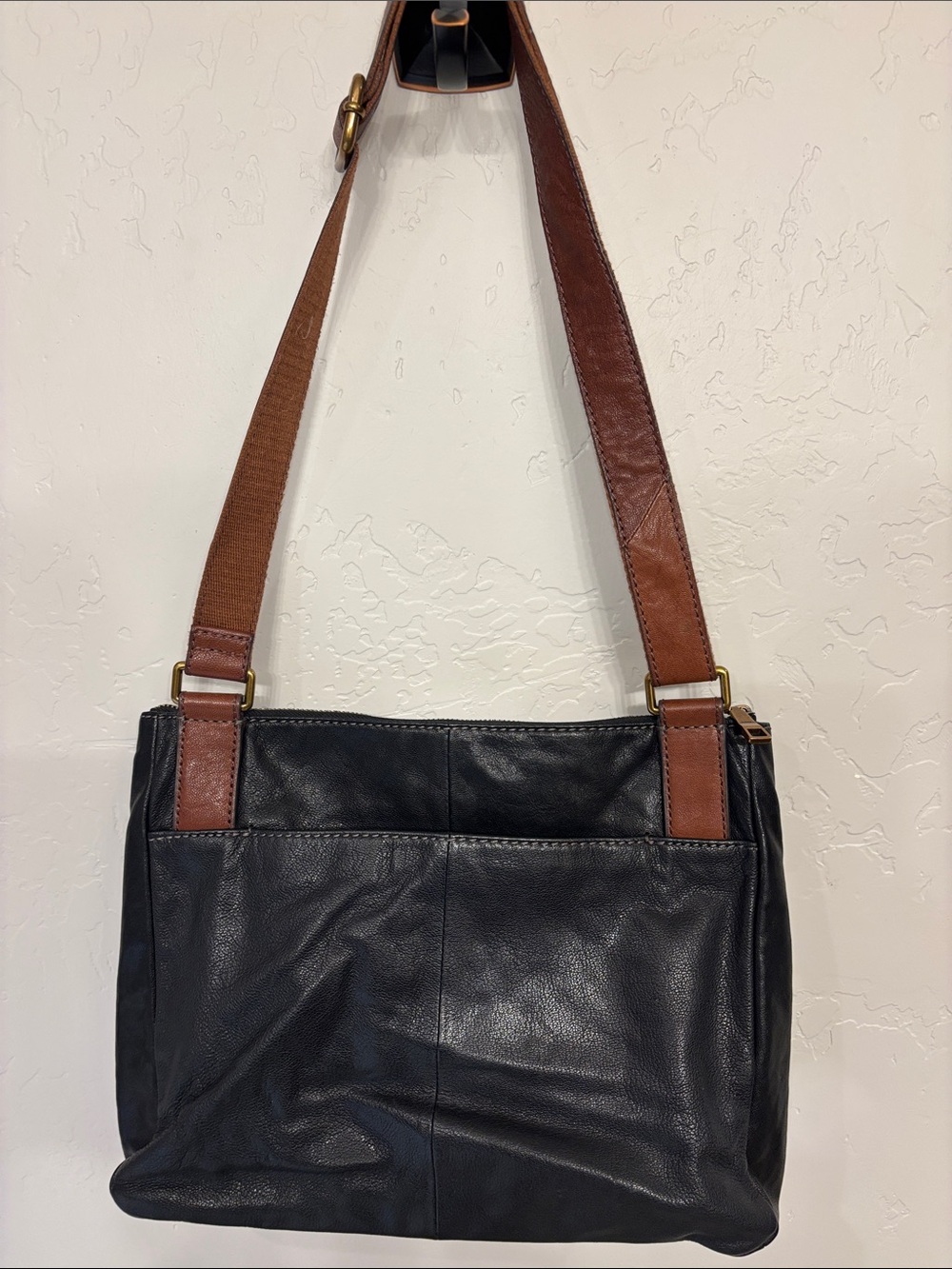 Fossil convertible crossbody, black leather - Picture 4 of 16